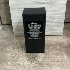 Davines OI silkening hair scent